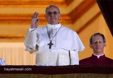 Yeni Papa Seçildi