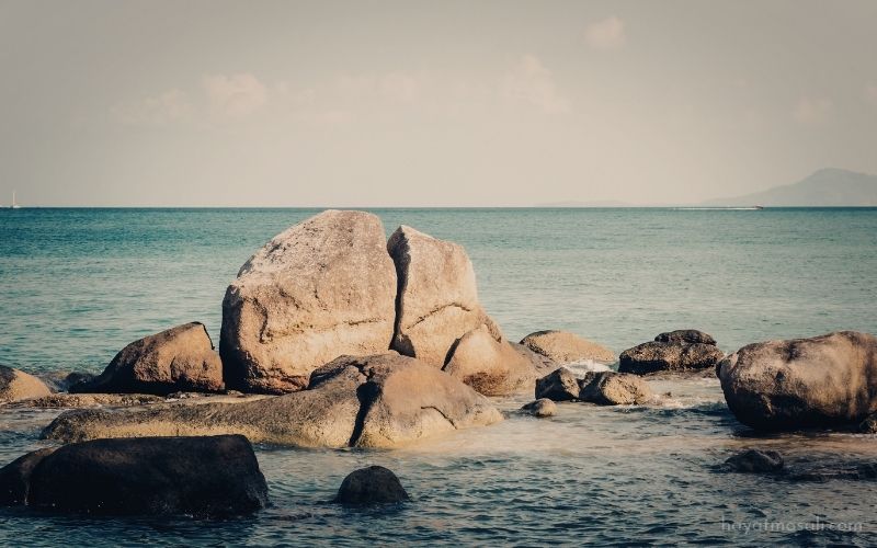 Aynı Hikaye Yeni Dekorlar